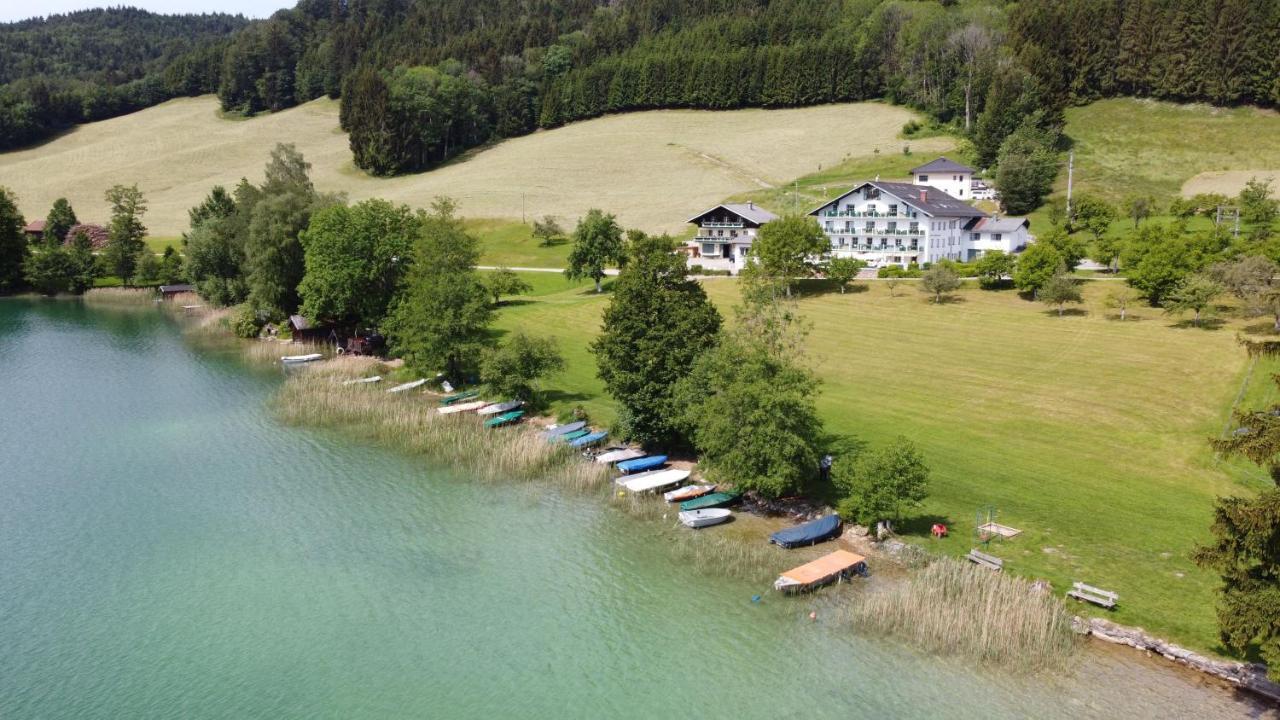 Hotel Garni Dorferwirt Am Irrsee Tiefgraben Exterior foto